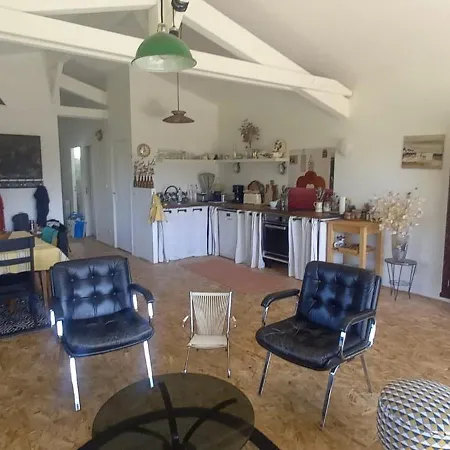 Holiday home Maison Bord De La Tremblade